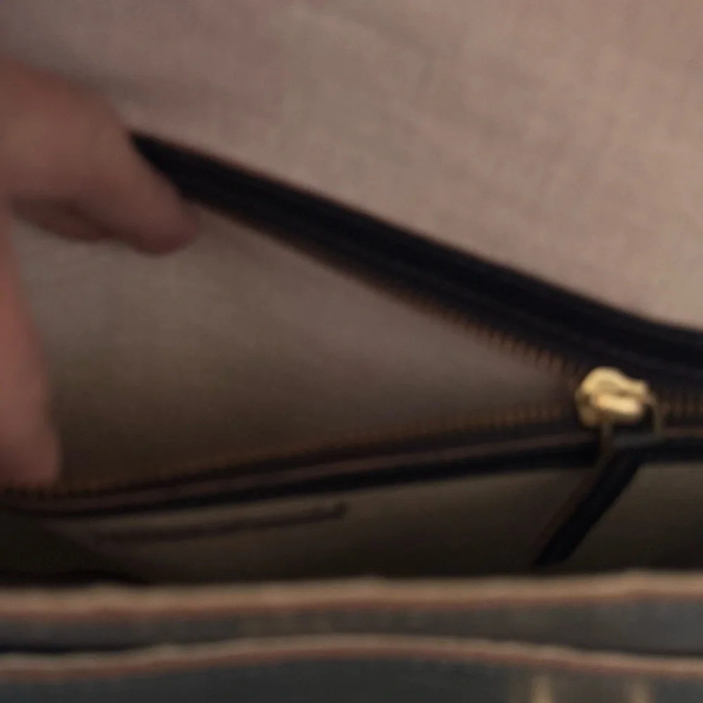 Mark and Graham Navy Leather Messenger Bag Work Travel Crossbody